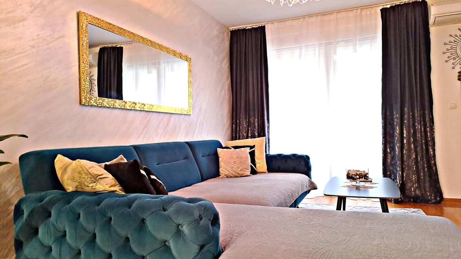 מוסטר Apartment Aria Lux מראה חיצוני תמונה
